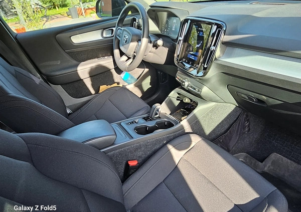 Volvo XC 40 cena 129500 przebieg: 29300, rok produkcji 2021 z Gołańcz małe 22